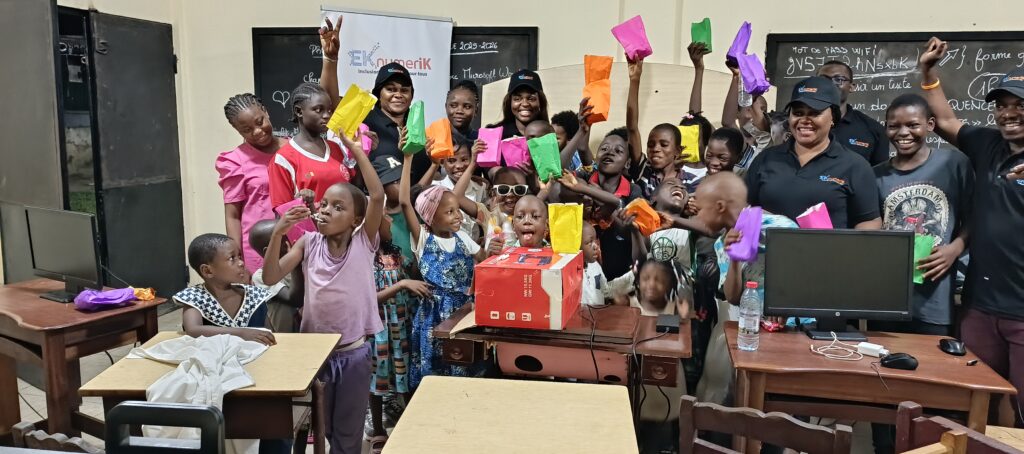 0 3248x1440 0 0 {} 0 24#